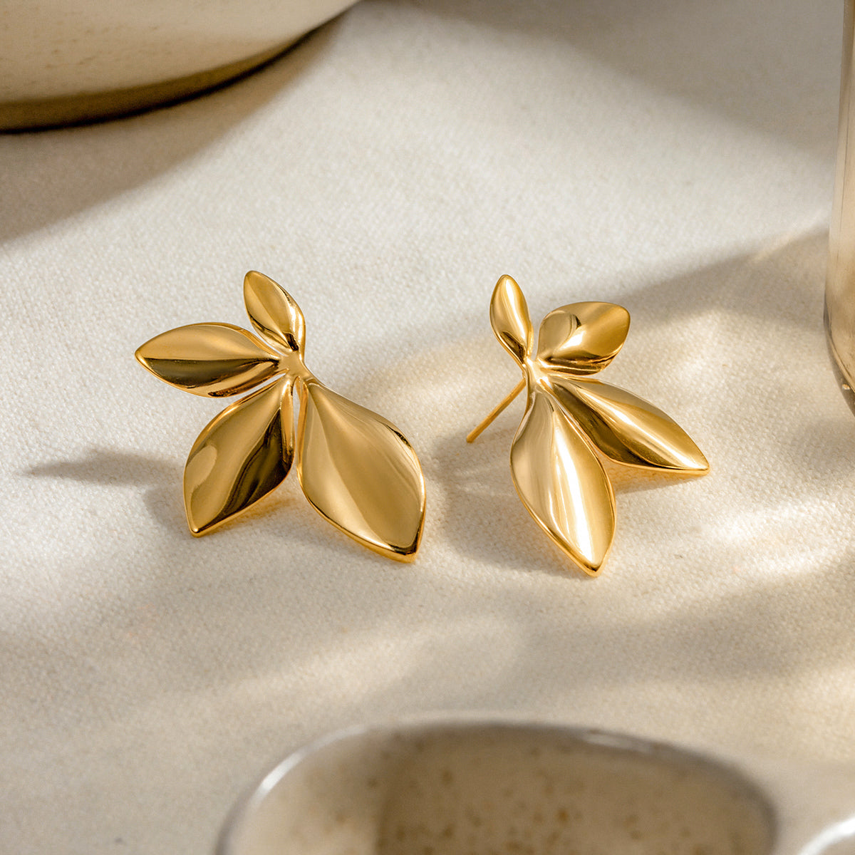 Boucles d’Oreilles Feuilles d’Or
