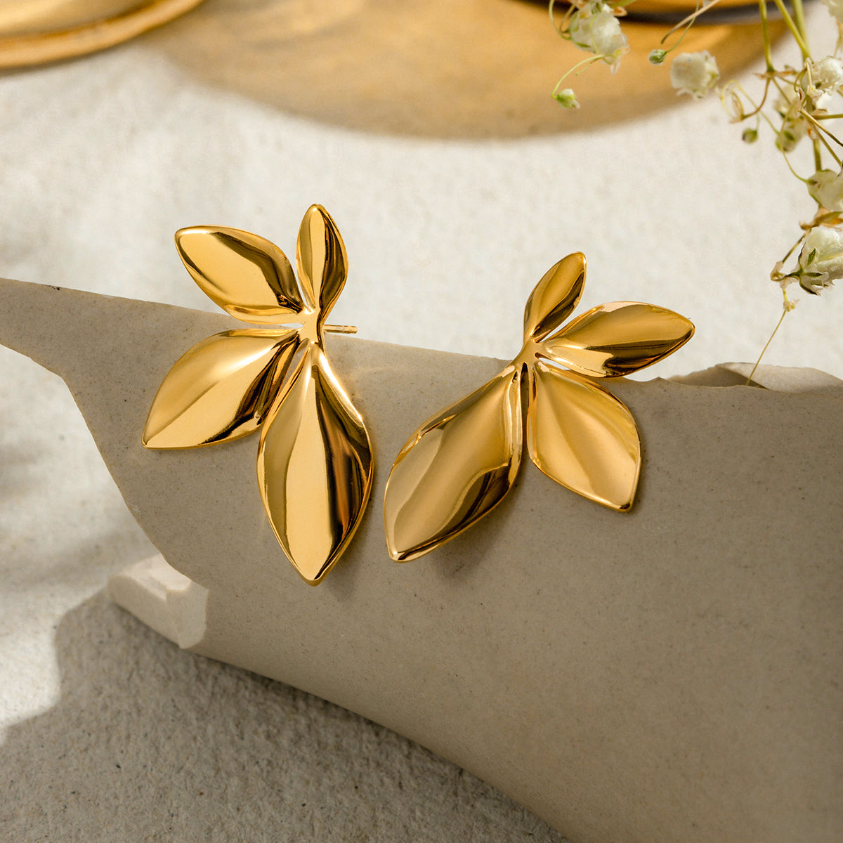 Boucles d’Oreilles Feuilles d’Or