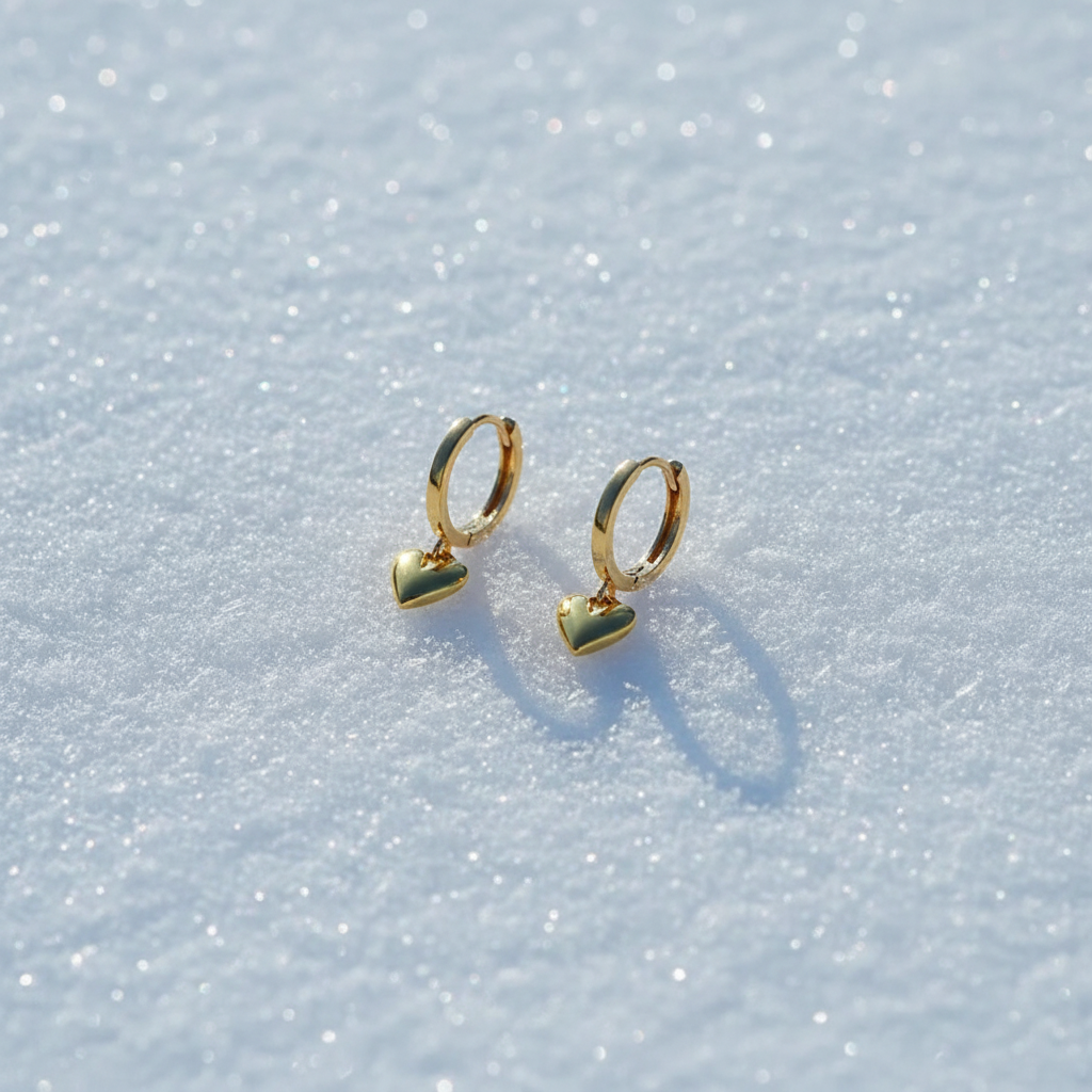 Boucles d'Oreilles Cœur Doré sur neige